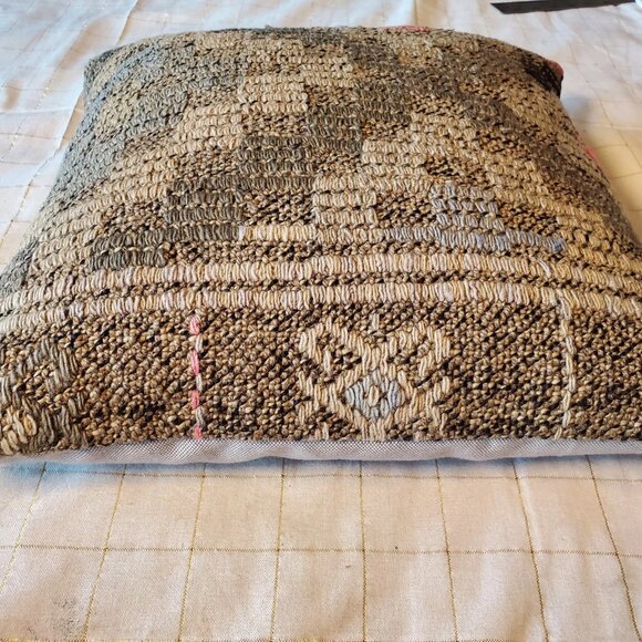 Vintage Turkish Kilim Pillow Cover 17" - Picture 3 of 4